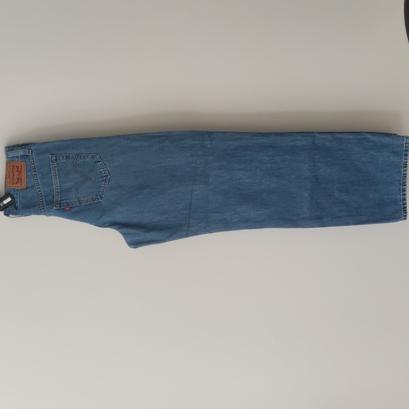 Levi High Waisted Straight | Size 27 - Picture 6 of 6